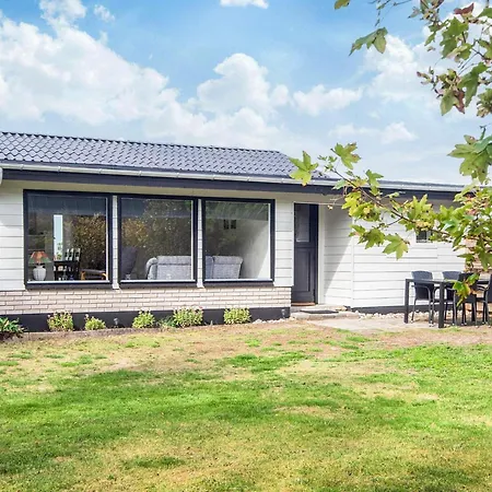 Feriehus 6 Person In
